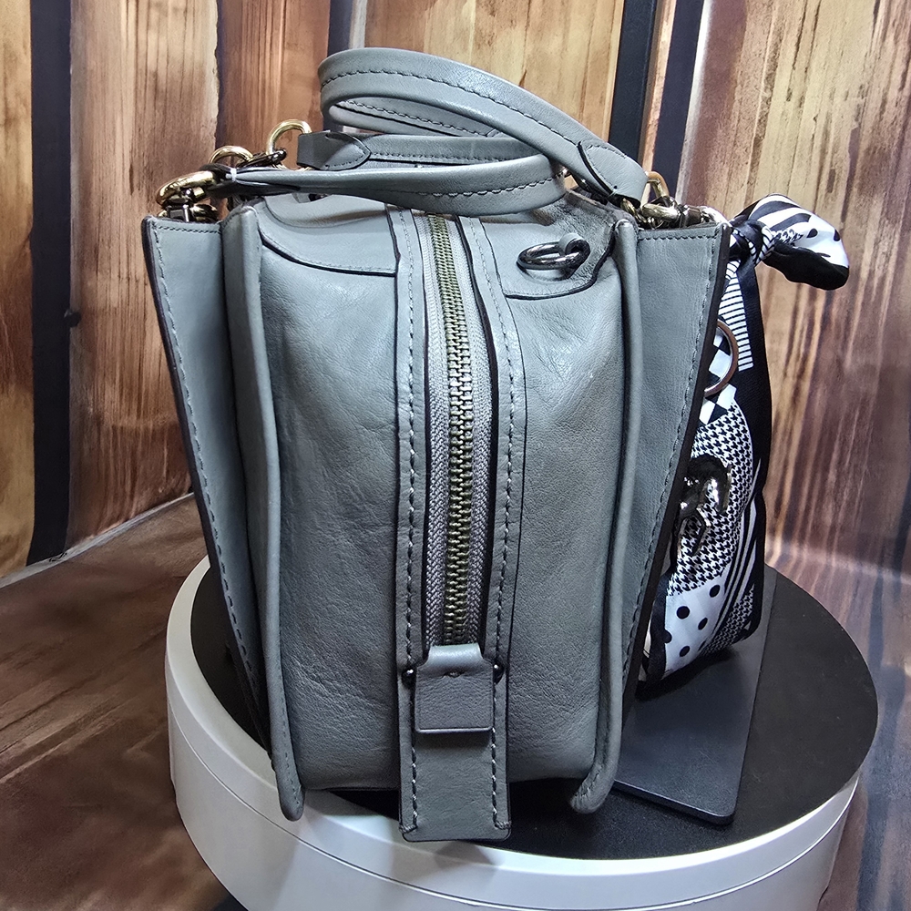Coach Gray Dreamer Satchel-Top Line-EUC-FULL INCLUSION - Picture 5 of 16